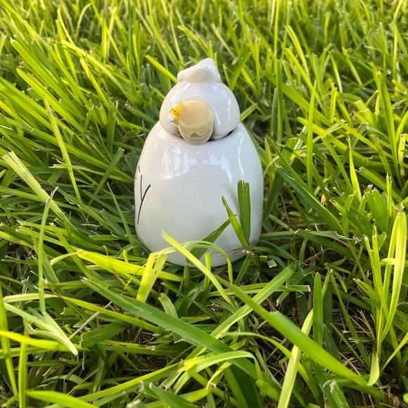 Rae Dunn Honey Comb with Decorative Honey Dipper - Picture 2 of 5